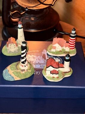 Harbour Lights Collectors Society Lighthouse Box Set - 4 piece